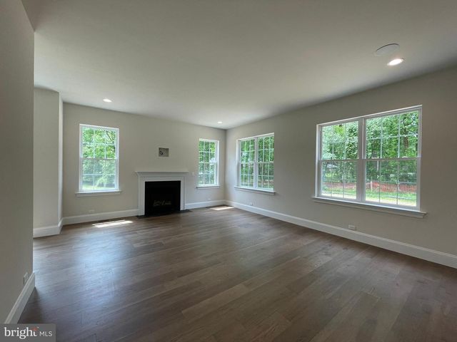 101 BURNT MILL CIR, Chadds Ford, PA 19317