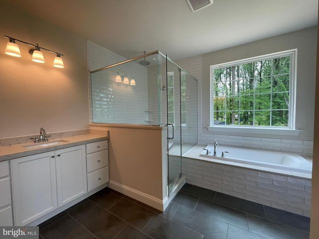 101 BURNT MILL CIR, Chadds Ford, PA 19317