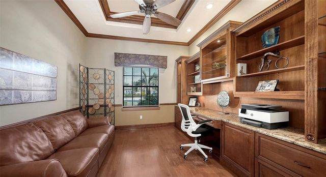 8864 ENCLAVE COURT, Sarasota, FL 34238