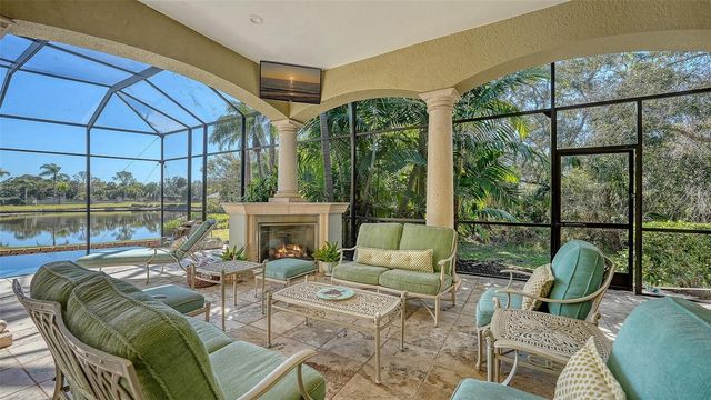 8864 ENCLAVE COURT, Sarasota, FL 34238