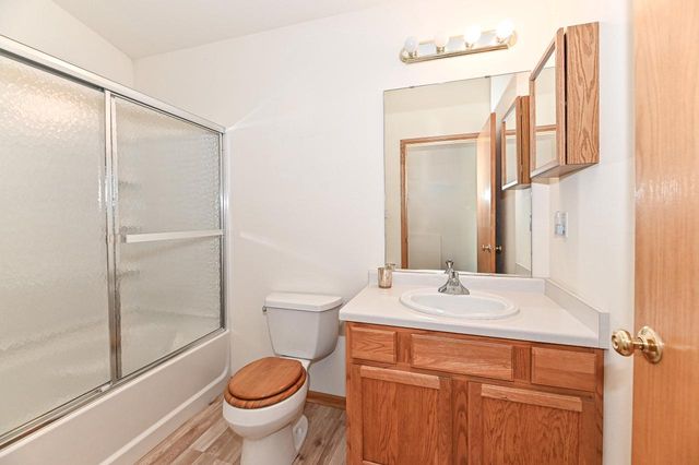 5625 Eagle Point DRIVE, Racine, WI 53406