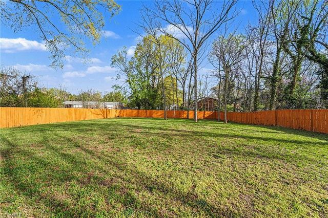 512 Garrett Street, Greensboro, NC 27406