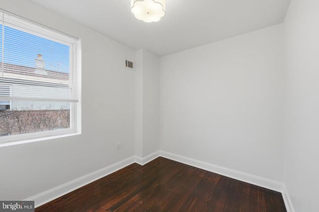 7121 GUYER AVE, Philadelphia, PA 19153