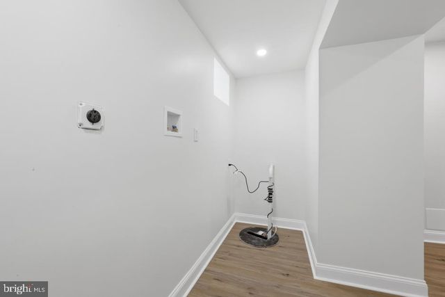 7121 GUYER AVE, Philadelphia, PA 19153