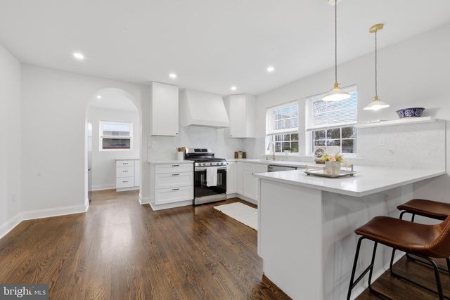 7121 GUYER AVE, Philadelphia, PA 19153