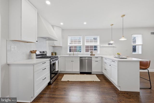 7121 GUYER AVE, Philadelphia, PA 19153