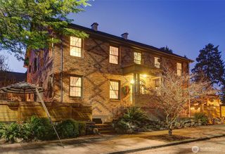 4915 Linden Avenue N, Seattle, WA 98103