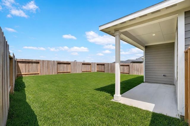 18015 Lasso Mills Drive, Hockley, TX 77447