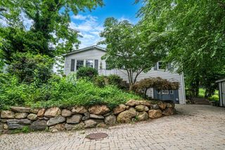 25 Rosedale Road, Sound Beach, NY 11789