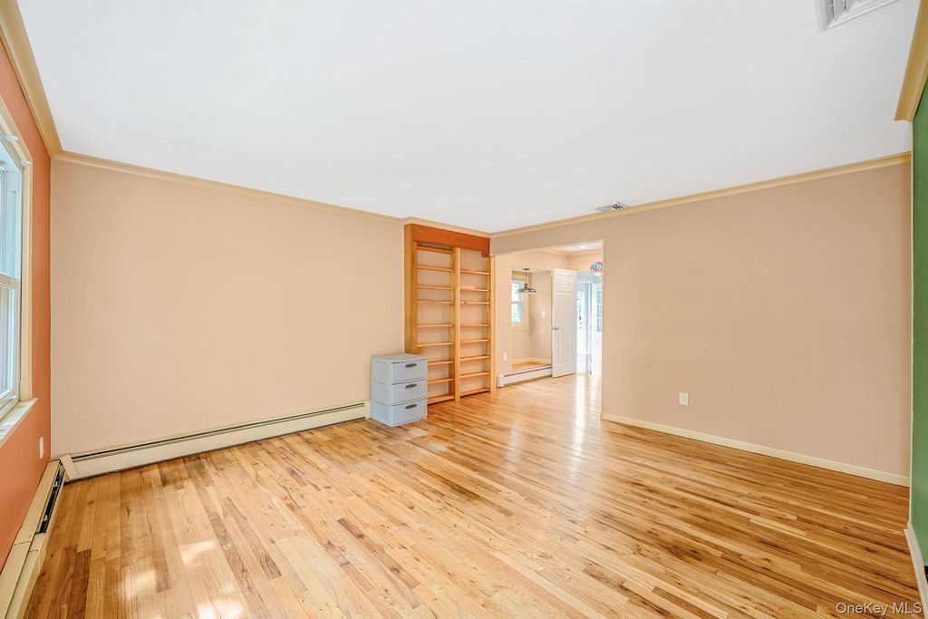 25 Rosedale Road, Sound Beach, NY 11789 — photo 5