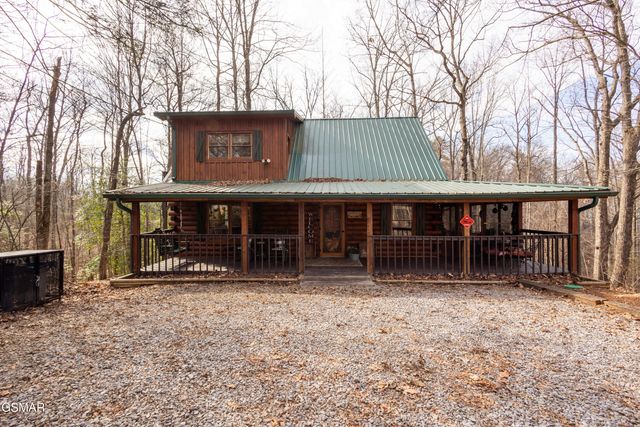 1011 Elm Circle, Sevierville, TN 37876