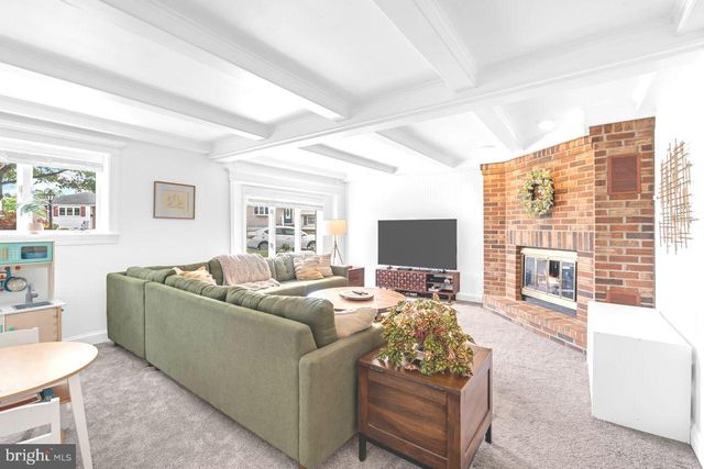 105 GARY DR, Hamilton, NJ 08690