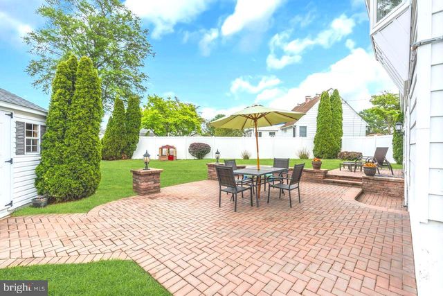 105 GARY DR, Hamilton, NJ 08690