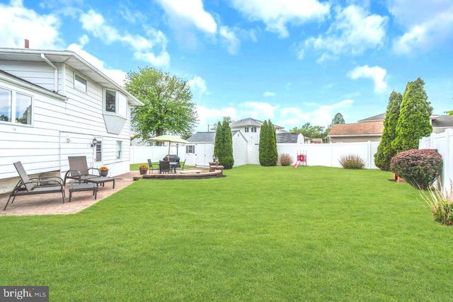 105 GARY DR, Hamilton, NJ 08690