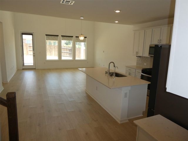 1804 W Crow Hop VW, Leander, TX 78641