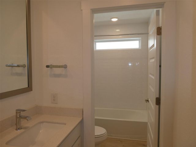 1804 W Crow Hop VW, Leander, TX 78641