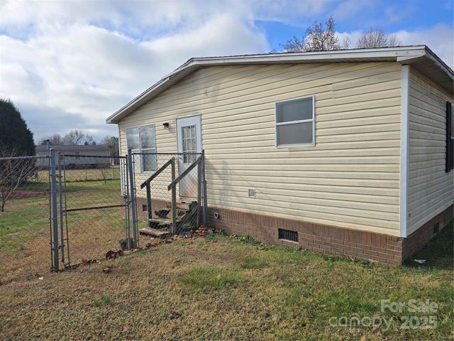 125 Chesapeake Drive, Salisbury, NC 28147