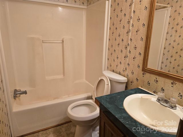 125 Chesapeake Drive, Salisbury, NC 28147