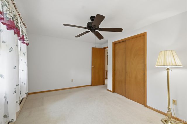 1233 County Route 12, New Hampton, NY 10958