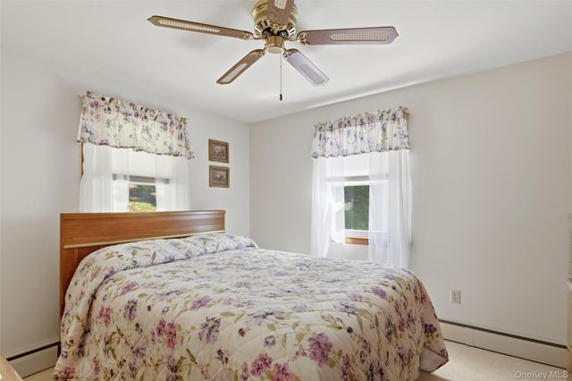 1233 County Route 12, New Hampton, NY 10958