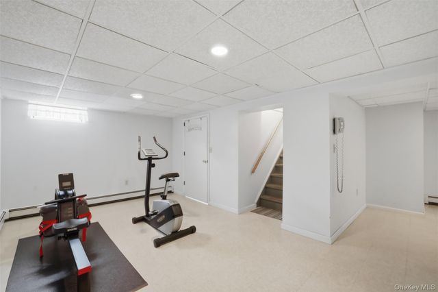 1233 County Route 12, New Hampton, NY 10958