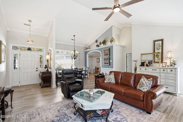 7606 Quail Woods Road, Wilmington, NC 28411