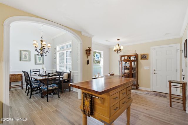 7606 Quail Woods Road, Wilmington, NC 28411