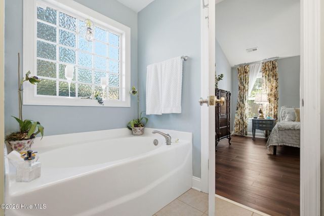 7606 Quail Woods Road, Wilmington, NC 28411