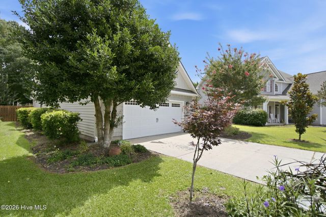 7606 Quail Woods Road, Wilmington, NC 28411