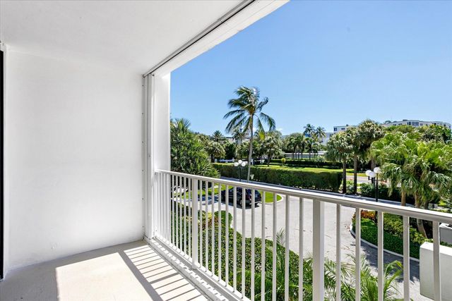 2860 S Ocean Boulevard 216, Palm Beach, FL 33480