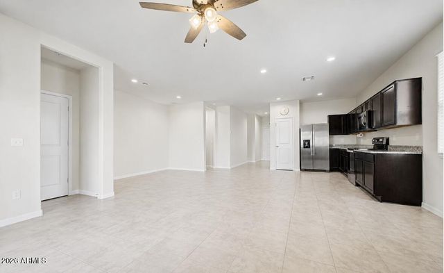 1872 W CENTRAL Avenue, Coolidge, AZ 85128