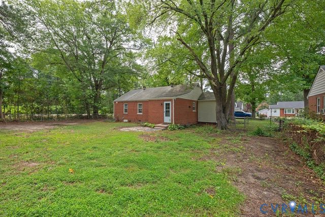 9000 Sparrow Dr, Henrico, VA 23229