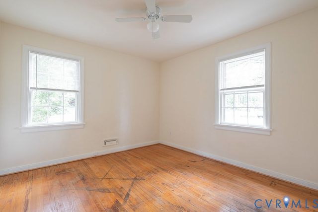 9000 Sparrow Dr, Henrico, VA 23229