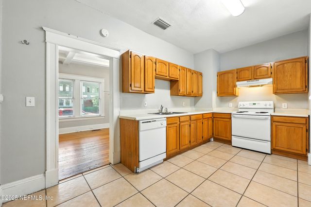 2805 POST Street, Jacksonville, FL 32205