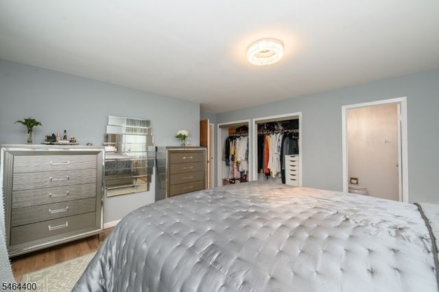 125 Princeton Ln, North Plainfield Boro, NJ 07063