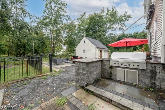 125 Princeton Ln, North Plainfield Boro, NJ 07063