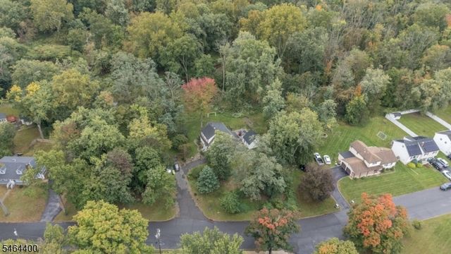 125 Princeton Ln, North Plainfield Boro, NJ 07063