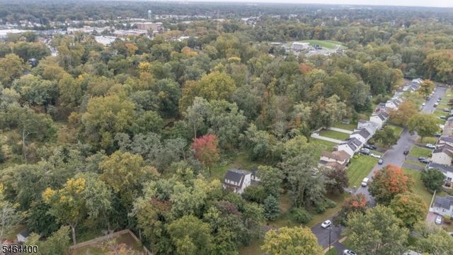 125 Princeton Ln, North Plainfield Boro, NJ 07063