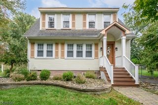 125 Princeton Ln, North Plainfield Boro, NJ 07063