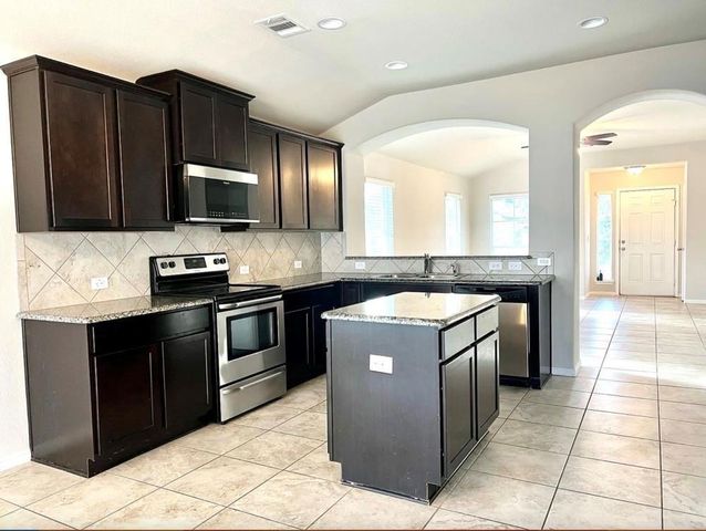 18815 Obed River DR, Pflugerville, TX 78660