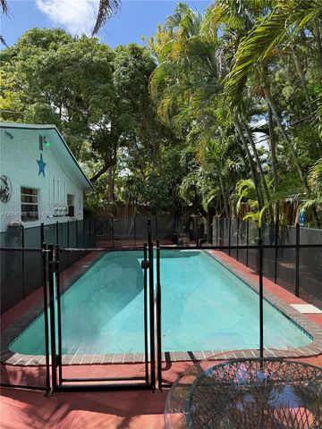 721 SW 13th Ave 2, Fort Lauderdale, FL 33312