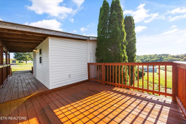 105 Limestone Drive, Sweetwater, TN 37874