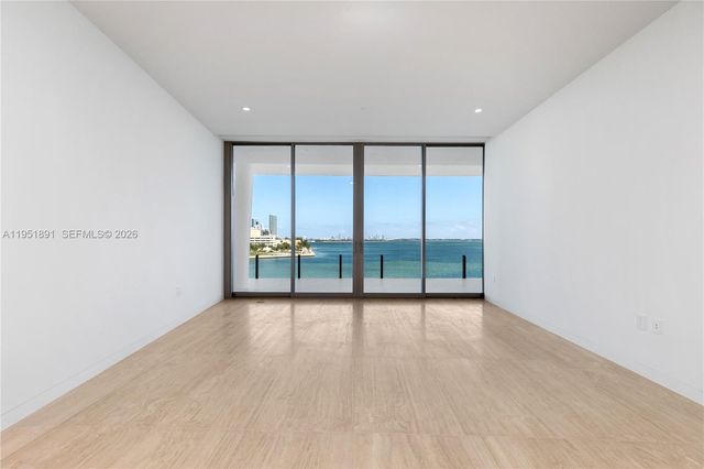 5 Grove Isle Drive L501, Miami, FL 33133