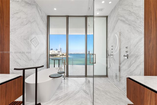 5 Grove Isle Drive L501, Miami, FL 33133