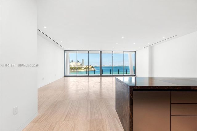 5 Grove Isle Drive L501, Miami, FL 33133