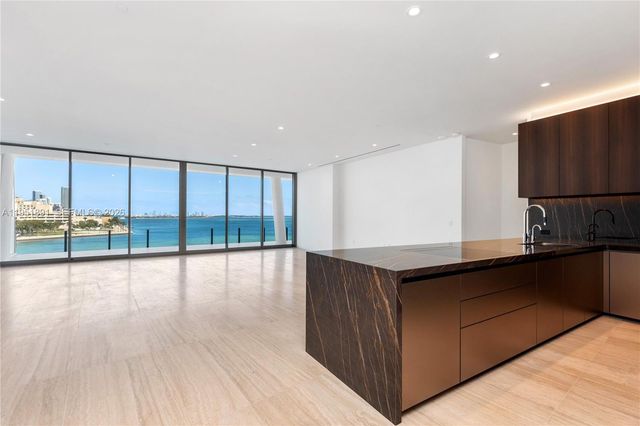 5 Grove Isle Drive L501, Miami, FL 33133
