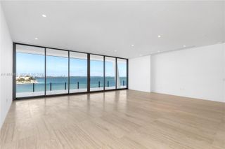 5 Grove Isle Drive L501, Miami, FL 33133