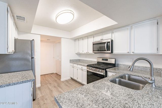 2343 W DESIREE Lane, Tempe, AZ 85282