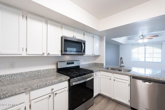 2343 W DESIREE Lane, Tempe, AZ 85282