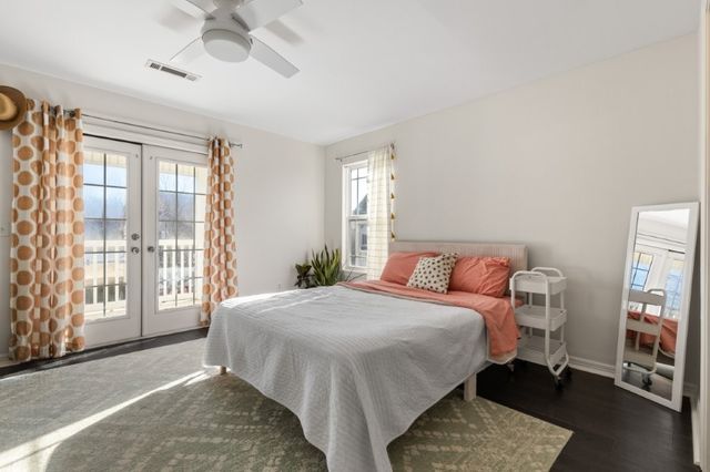 2725 N Westminster Drive, Fayetteville, AR 72704